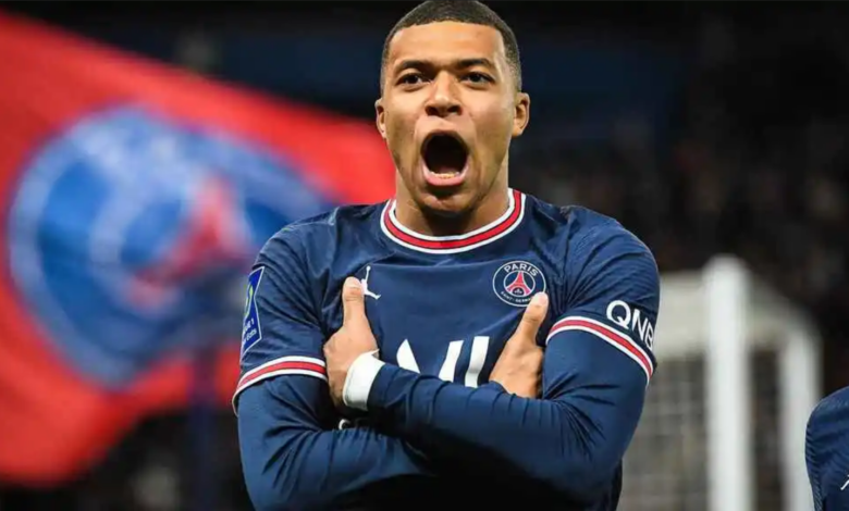4 players Mbappe asked PSG to buy revealed